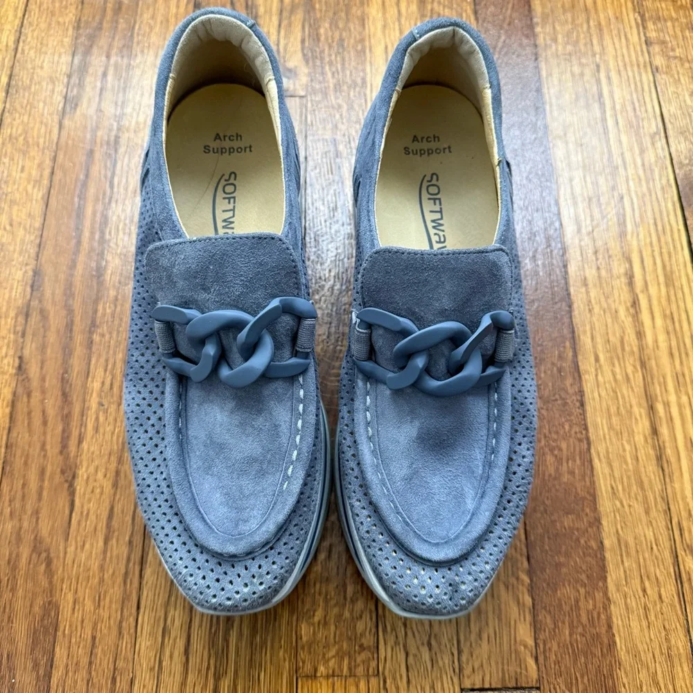 Softwaves Cassie Suede Platform Slip-on Sneakers